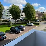 Bel Spacieux ,convivial De 3 Avec Parking Prive Secure *