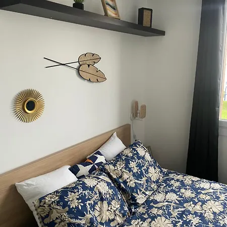 Bel Spacieux ,convivial De 3 Avec Parking Prive Secure Caen