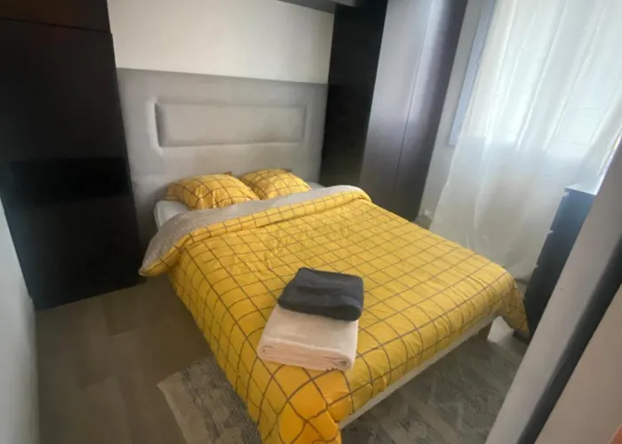 Apartmán Bel Spacieux ,convivial De 3 Avec Parking Prive Secure