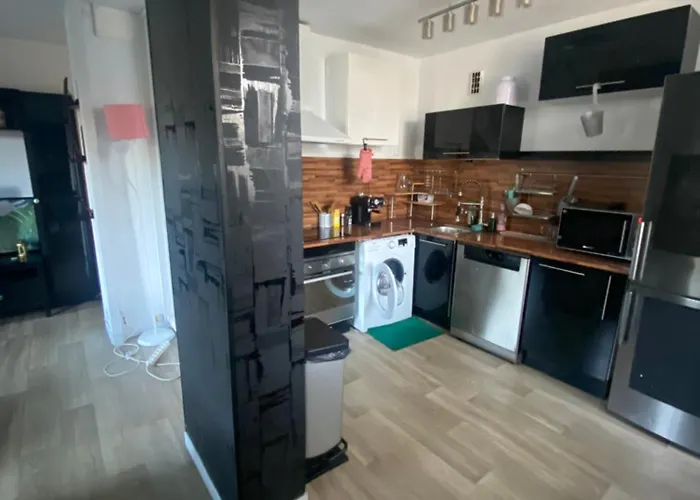 Apartmán Bel Spacieux ,convivial De 3 Avec Parking Prive Secure Caen