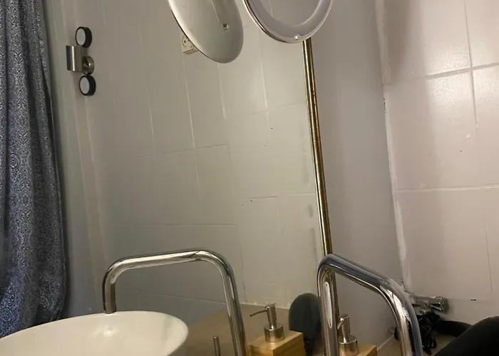 Bel Spacieux ,convivial De 3 Avec Parking Prive Secure קאין