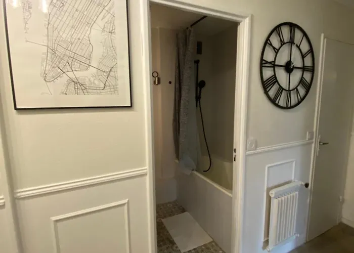 Apartmán Bel Spacieux ,convivial De 3 Avec Parking Prive Secure Caen