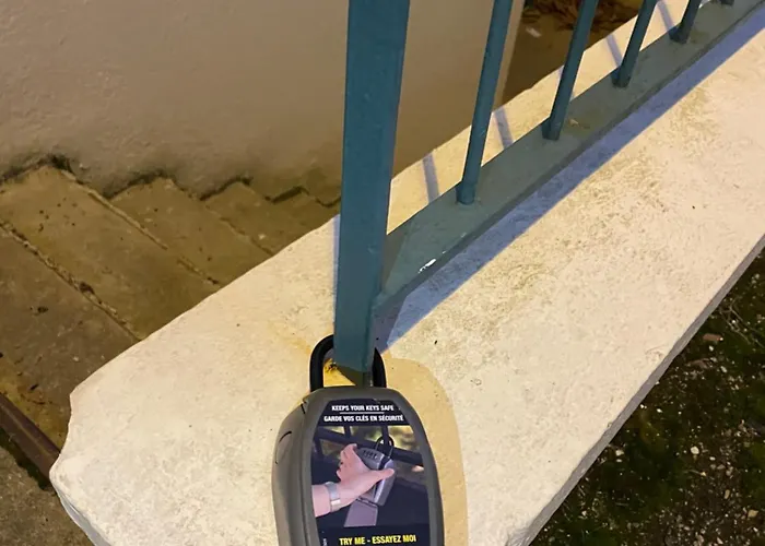 Bel Spacieux ,convivial De 3 Avec Parking Prive Secure