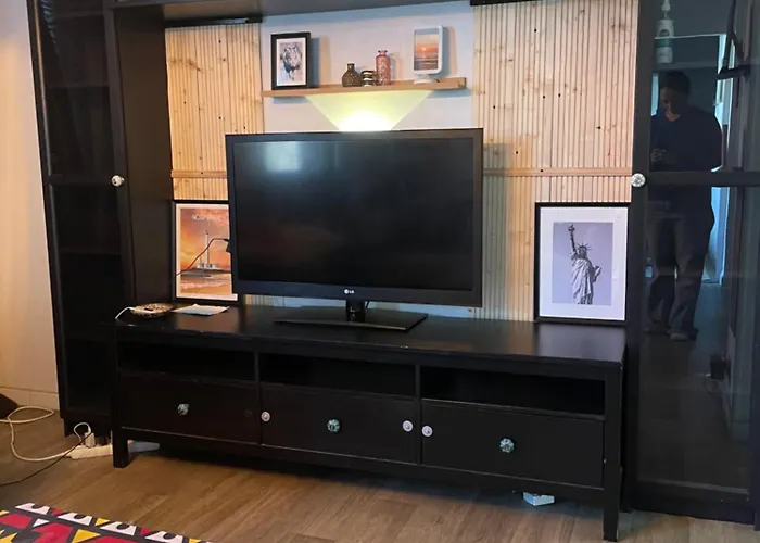 Apartmán Bel Spacieux ,convivial De 3 Avec Parking Prive Secure