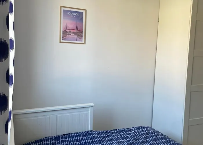 Bel Spacieux ,convivial De 3 Avec Parking Prive Secure Apartmán Caen