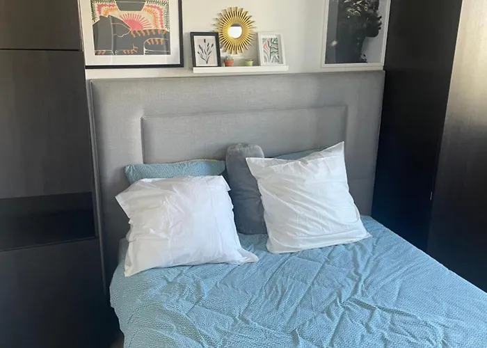 Apartmán Bel Spacieux ,convivial De 3 Avec Parking Prive Secure